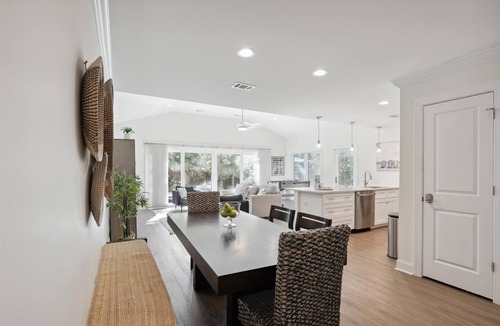 Folly Field House | 46 Folly Field, Quick Walk to Beach, Large Pool, Private Yard, Pet Friendly