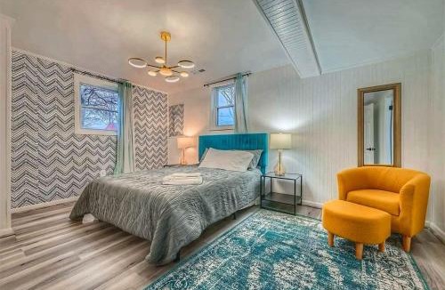 Cape Saint Claire House | 4BR House Mins to Downtown Annapolis with Firepit, Basement Bar, & Sleeps 12