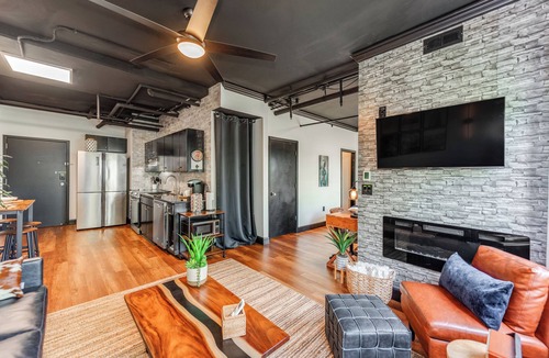 Fourth Ward Condo | 4th Ward Industrial in the Heart of Charlotte