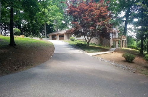 Conover House | 5 bedroom House in Rock Barn Golf & Spa