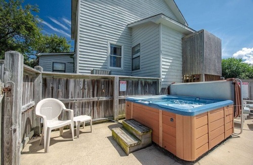 Duck House | 5 Bedrooms, 3 Full Baths, Outdoor Shower, Private Pool, Hot Tub, (Sleeps 10)