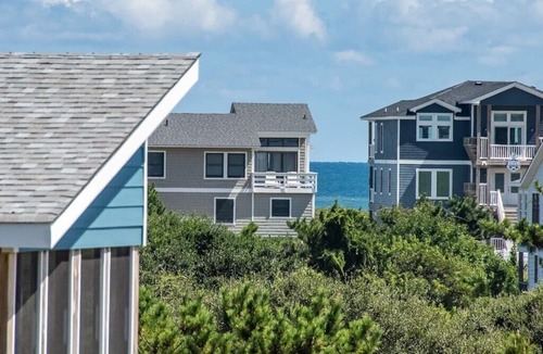 Duck House | 5 Bedrooms, 3 Full Baths, Outdoor Shower, Private Pool, Hot Tub, (Sleeps 10)