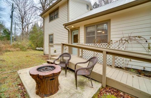 Sautee Nacoochee House | 5 Forested Acres! Peaceful Retreat 4 Mi to Helen