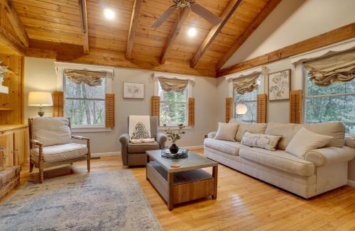Sautee Nacoochee House | 5 Forested Acres! Peaceful Retreat 4 Mi to Helen