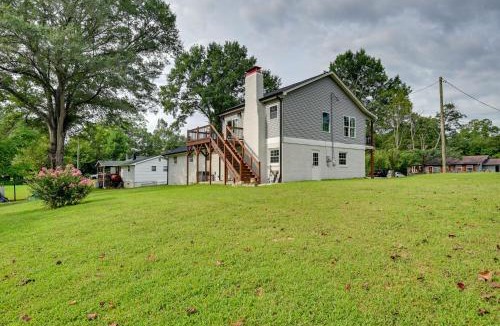 Midway House | 5 Mi to Lake Thom-A-Lex: Family-Friendly Retreat