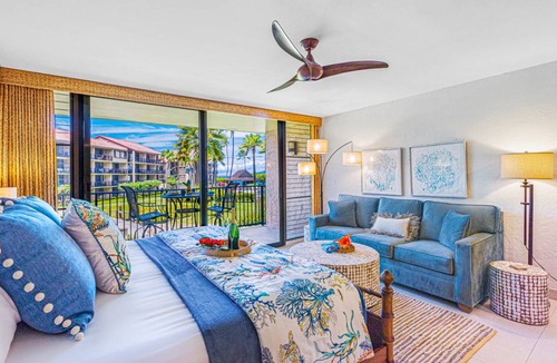 Historic Lahaina Front Street Condo | 52 m² Condo ∙ 2 guests