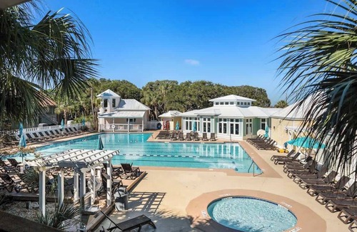 Saint Helena Island Apartment | 521 Sunsuite