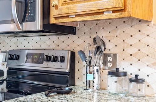Cartersville Cottage | 530 Waterford Drive, Cartersville