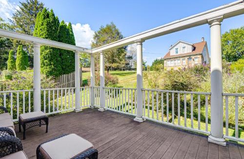 Nottingham House | 54 Mi to Dtwn DC: Spacious Family Home!