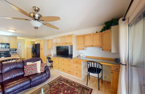 Ualapue Condo | 56 m² Condo ∙ 1 bedroom ∙ 4 guests