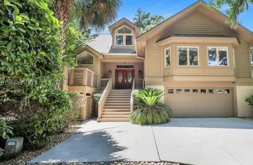 Lawton Woods House | 57 Lawton Rd, Sea Pines Pet Friendly home