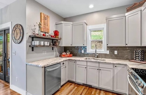 Swannanoa House | 5BR Asheville-Area Cabin · Hot Tub · Game Room