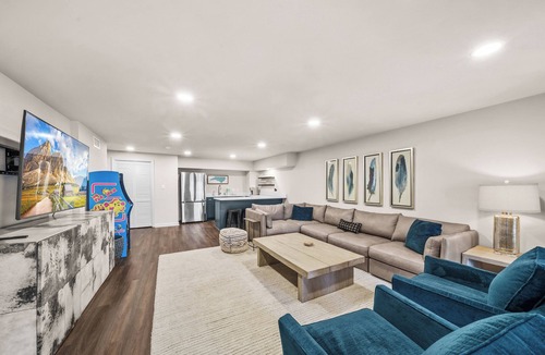 Blowing Rock House | 5BR Blowing Rock: Hot Tub, Game Room, 2 Kitchens; Sunset Views, Pet-Friendly