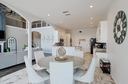 Rowlett House | 5BR Lakefront Luxury | Pool, Dock & Views