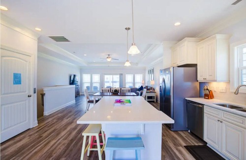 North Topsail Beach House | 6 Bedroom 5 Bath Ocean Views, Private Elevator, 2 Master Suites, Community Pool