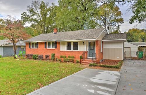 Charlotte House | 6 Mi to Downtown Charlotte! Charming Home w/Patio