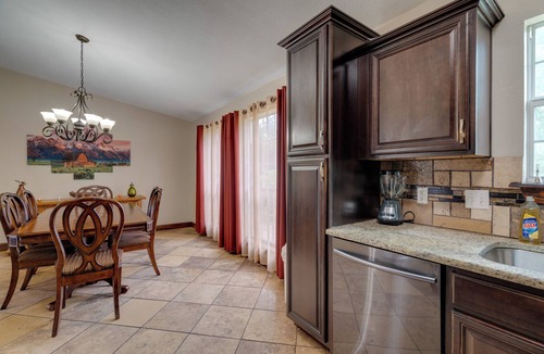 University Hills and Windsor Park House | 6 Mi to Dtwn: Austin Home w/2 Patios & Grill