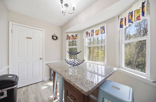 Snellville House | 6 mi to Stone Mountain Park – Cozy Family Retreat
