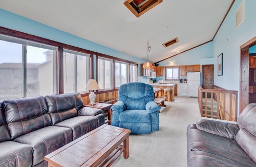 South Nags Head House | 6504- Eagle's Nest, | Oceanside | Nags Head | Sleeps 8