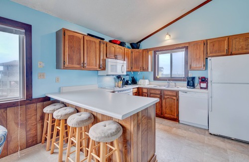 South Nags Head House | 6504- Eagle's Nest, | Oceanside | Nags Head | Sleeps 8