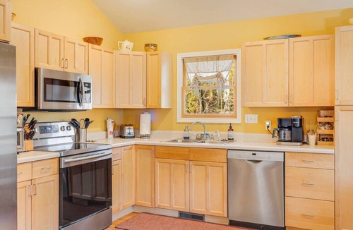 Brevard House | 66 Acre Nature Retreat with TWO Charming Cabins