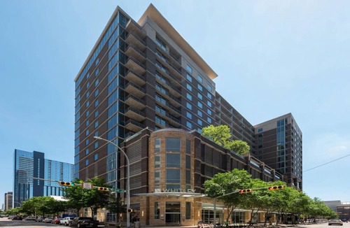 Waller Creek District Apartment | 68 m² Apartment ∙ 1 bedroom ∙ 4 guests