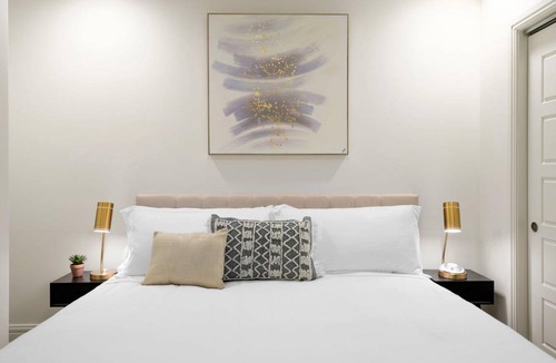 Waller Creek District Apartment | 68 m² Apartment ∙ 1 bedroom ∙ 4 guests