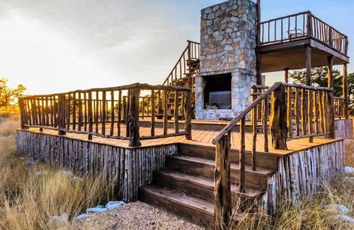 Tarpley Cabin | 7 Canyons Ranch - Bluebonnet Room