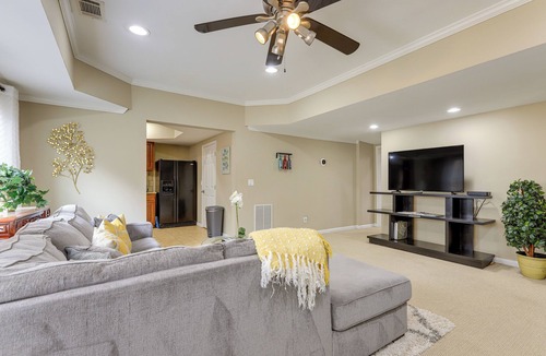 Tyrone House | 7 Mi to Arthur Blank & Trilith Studios: Cozy Suite