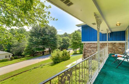 Lilburn House | 7 Mi to Stone Mtn Park! Spacious Family Getaway
