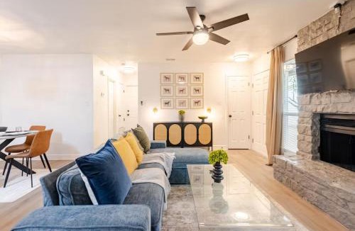 Round Rock House | 7 min to Brushy Creek Retreat 3BR with Office