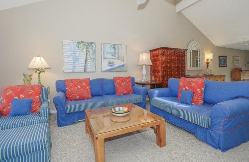 Beach Lagoon House | 7 Turtle Lane Club