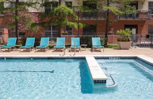 Second Street District Apartment | 75 m² Apartment ∙ 1 bedroom ∙ 4 guests
