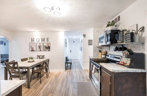 Fort Valley House | 8 Bedrooms Corporate Stay