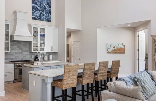 West Beach House | 8 Greensward Road by Akers Ellis Rentals