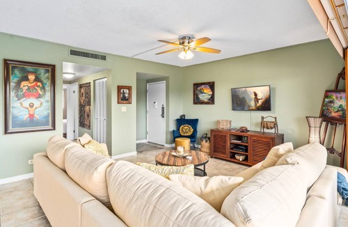Historic Kailua Village Condo | 80 m² Condo ∙ 2 bedrooms ∙ 4 guests