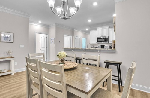 Murrells Inlet Apartment | 81 Delray Drive 1D 3 bedroom condo with pool steps to the Marshwalk