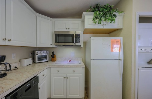 Myrtle Beach Cabin | 8138 Seascape Deluxe- Sleep 8