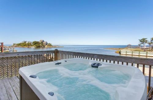 Brigands' Bay House | 8625 - Blue Crush