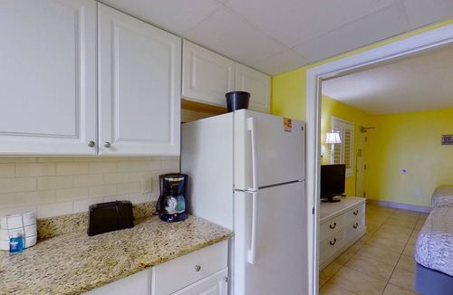 Myrtle Beach Condo | 8th-floor oceanfront condo with beach views, balcony, hot tubs, pools, gym, AC