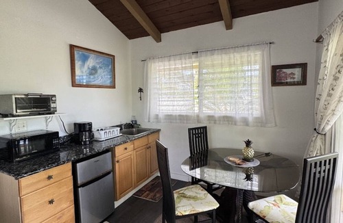 Lanikai House | A 60 second walk to Lanikai Beach! Two separate studios with air conditioning!