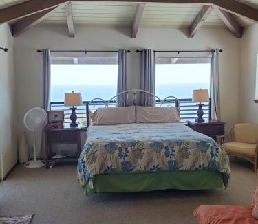 Honaunau-Napoopoo Bed & Breakfast | A Beautiful Edge of the World Bed & Breakfast