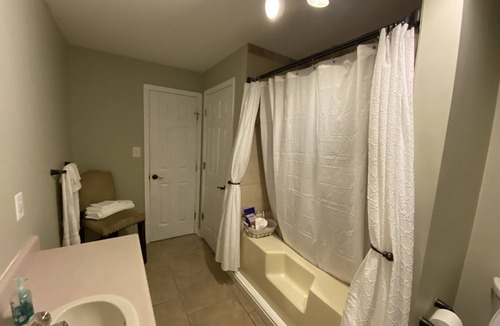 Banks County Cottage | A-Frame Getaway! 3 beds, 2 baths, hot tub