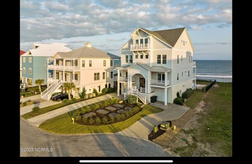 Salter Path House | A Salty Kiss. Spacious Oceanfront Luxury Home. Pool and Hot Tub!