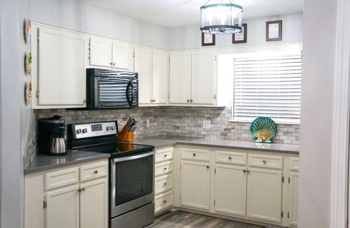 Miramar Beach Cottage | A Shore Thing Marvelous 4 bedroom Beach Cottage with heated pool!