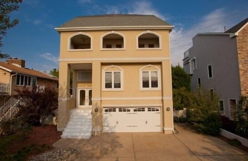 Croatan Beach House | A Wave From It All by RedAwning