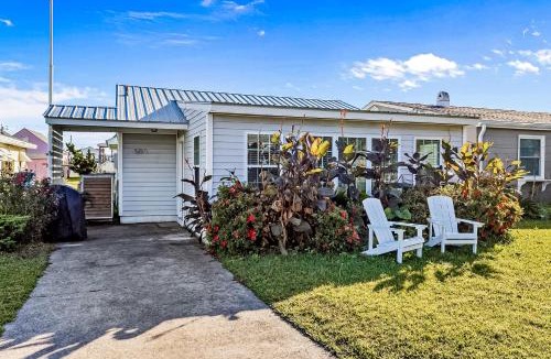 Atlantic Beach House | AB136 Charming Cottage