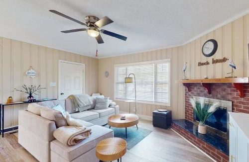 Salter Path House | AB167 Ocean Breeze