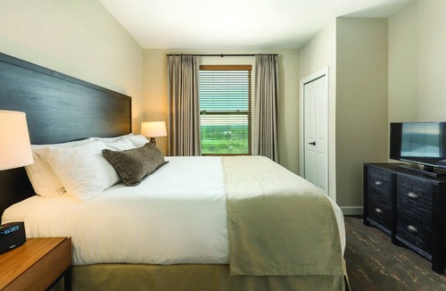 Marble Falls Resort | Absolutely gorgeous resort & condos !