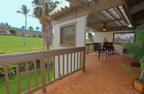 Kahaluu-Keauhou Condo | AC | Resort Amenities | Spacious & Comfortable